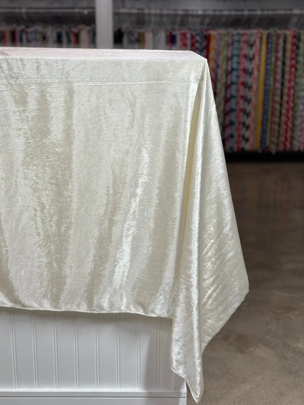 Lush Velvet Table Linen in Ivory