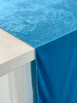 Lush Velvet Table Linen in Turquoise