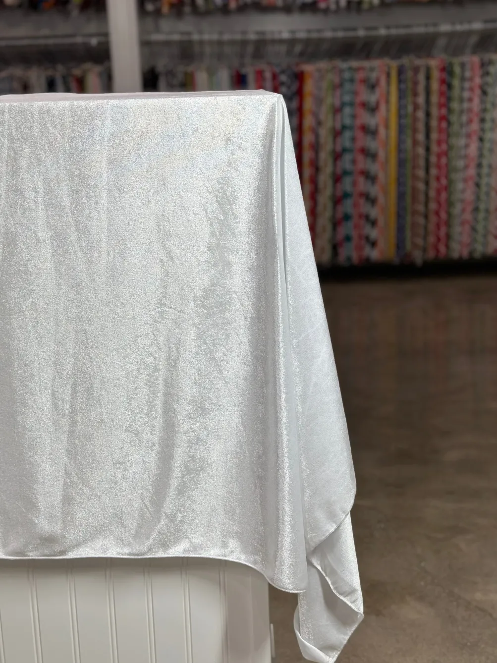 Lush Velvet Table Linen in White