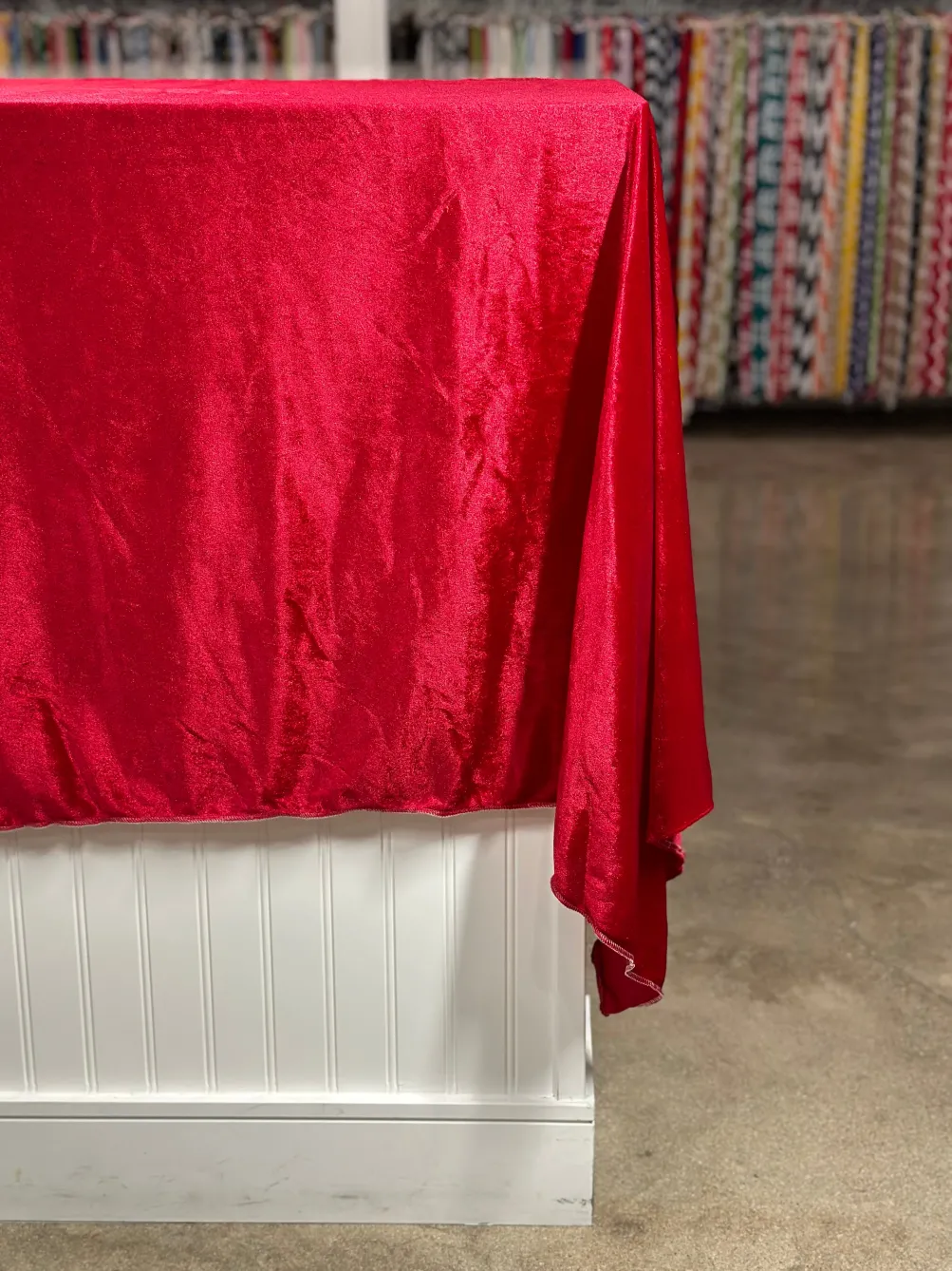 Lush Velvet Table Linen in Wine