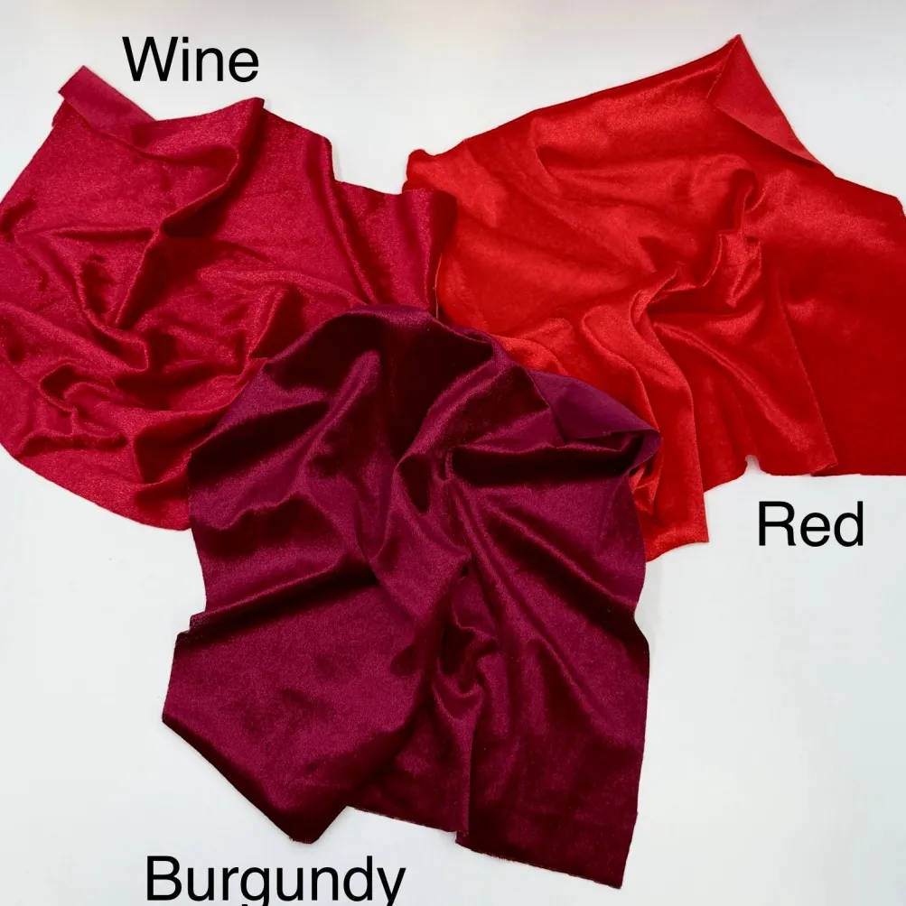 Lush Velvet Table Linen in Wine