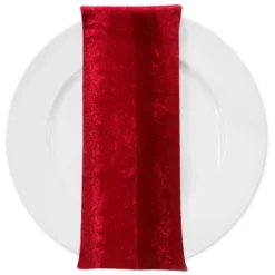 Lush Velvet Table Napkin in Wine