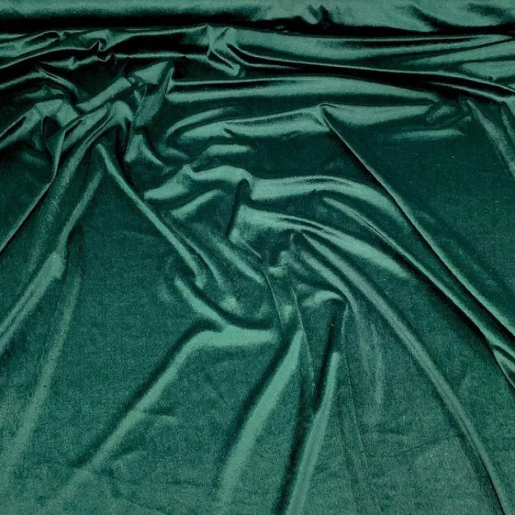 Lush Velvet Table Runner in Hunter Green