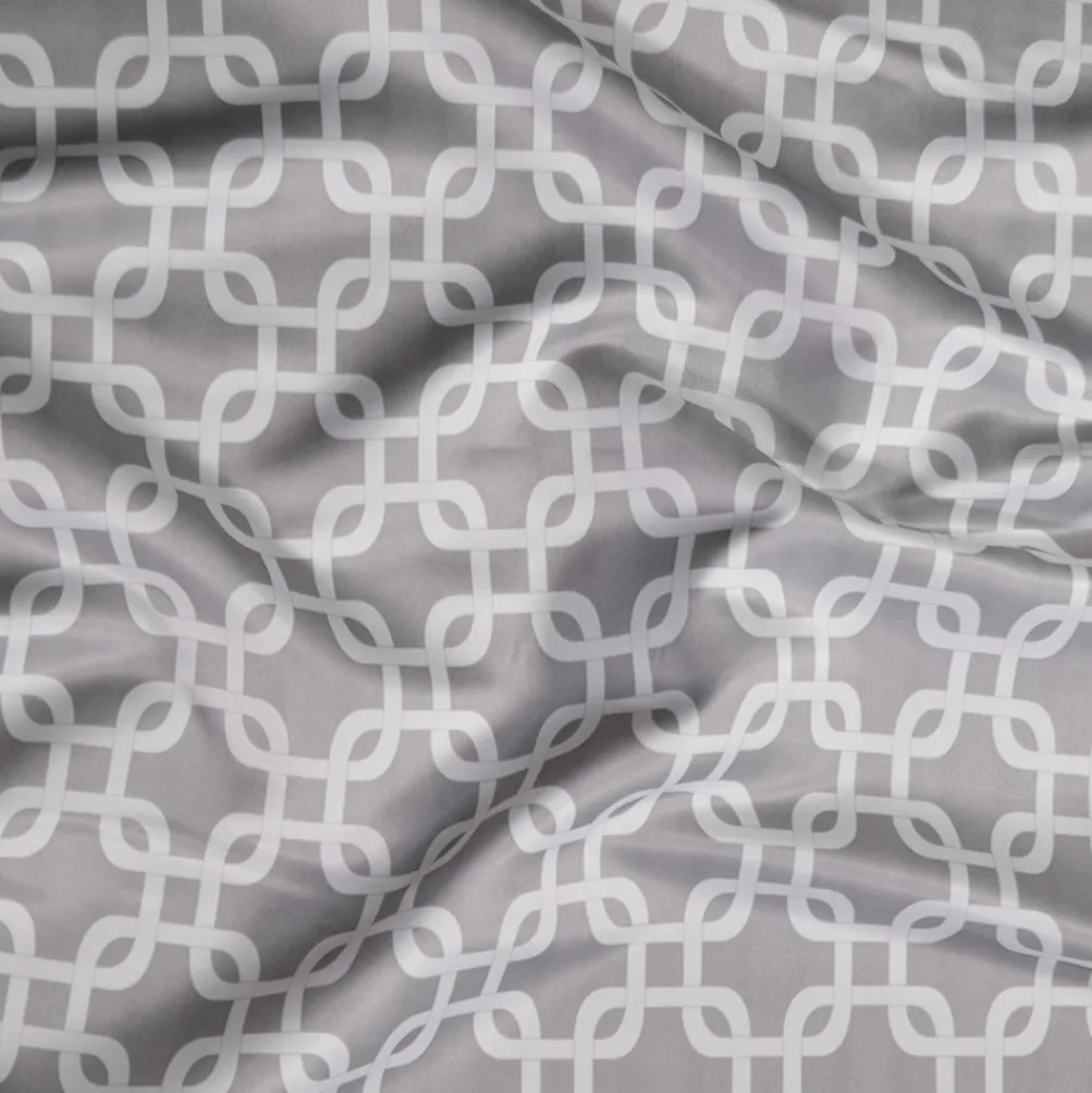 Lynx Print (Lamour) Table Runner in Silver