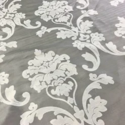 Madison Jacquard (Reversible) Table Linen in Silver