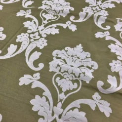 Madison Jacquard (Reversible) Table Runner in Kiwi