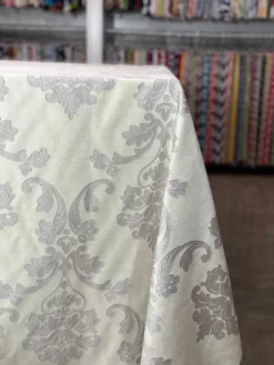 Madison Jacquard (Reversible) Table Linen in Champagne