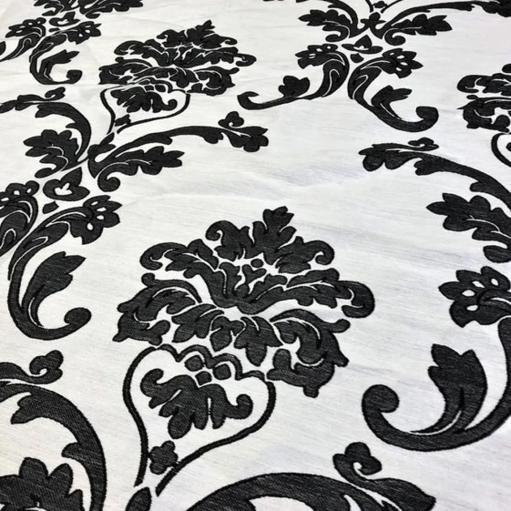 Madison Jacquard (Reversible) Table Linen in Black