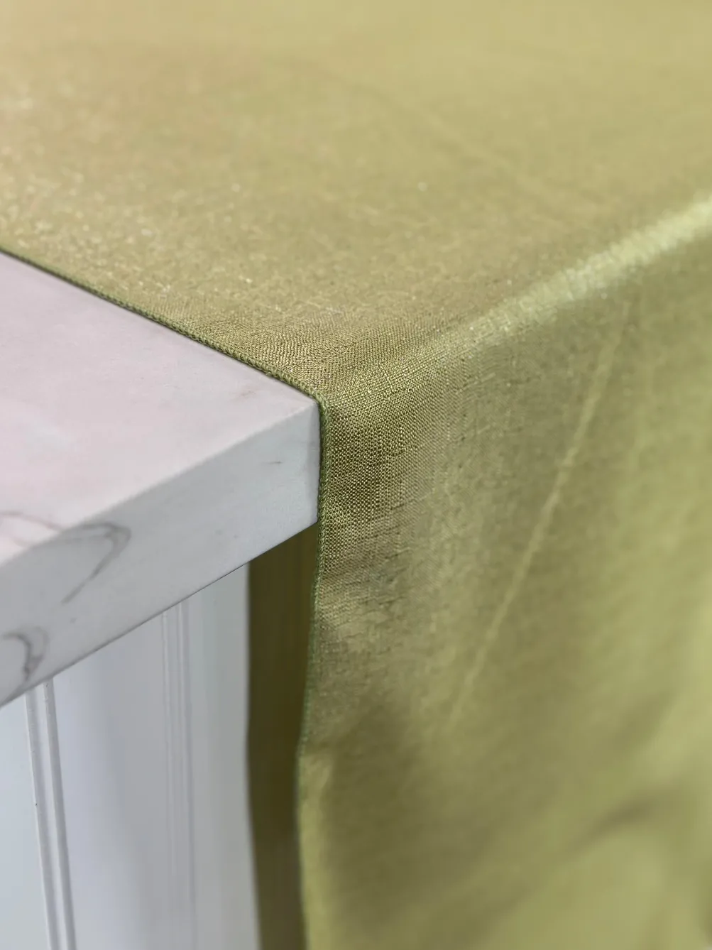 Metallic Burlap Table Linen in Sage/Silver