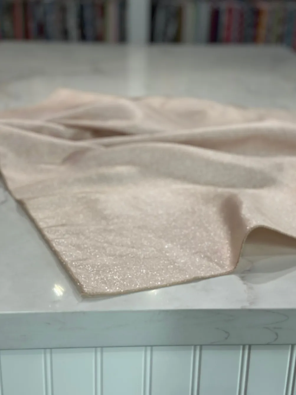 Metallic Burlap Table Linen in Champagne/Silver