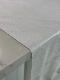 Metallic Burlap Table Linen in White/Silver