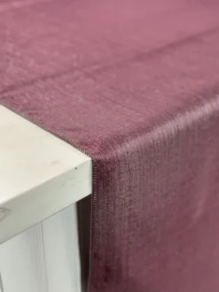 Metallic Burlap Table Linen in Orchid/Silver