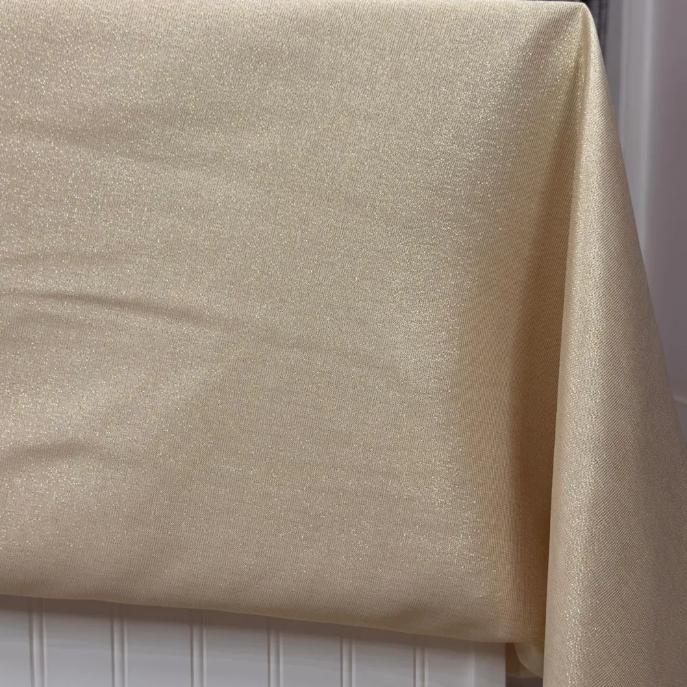 Metallic Burlap Table Napkins in Beige/Gold