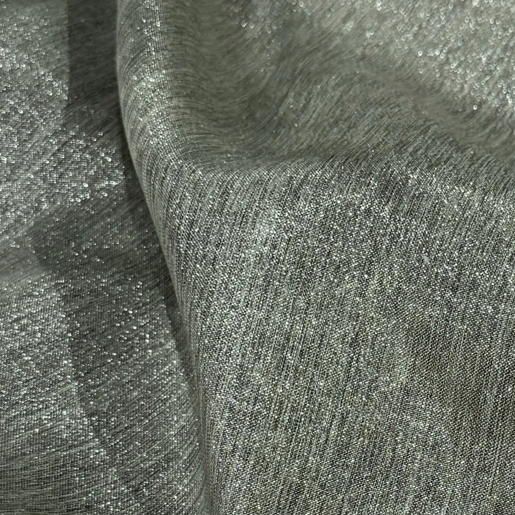 Metallic Burlap Table Runner in Platinum
