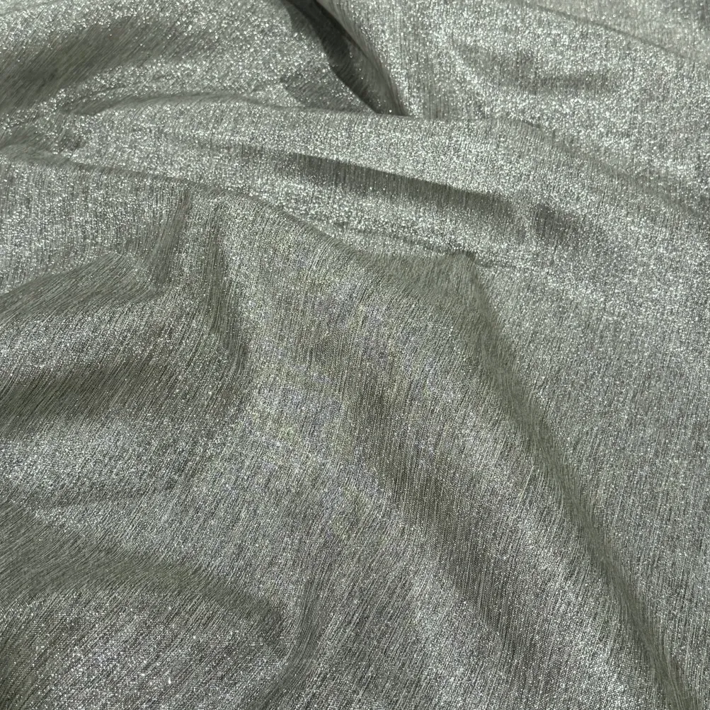 Metallic Burlap Table Runner in Platinum