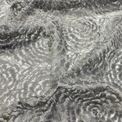 Metallic Rose Table Linen in Silver
