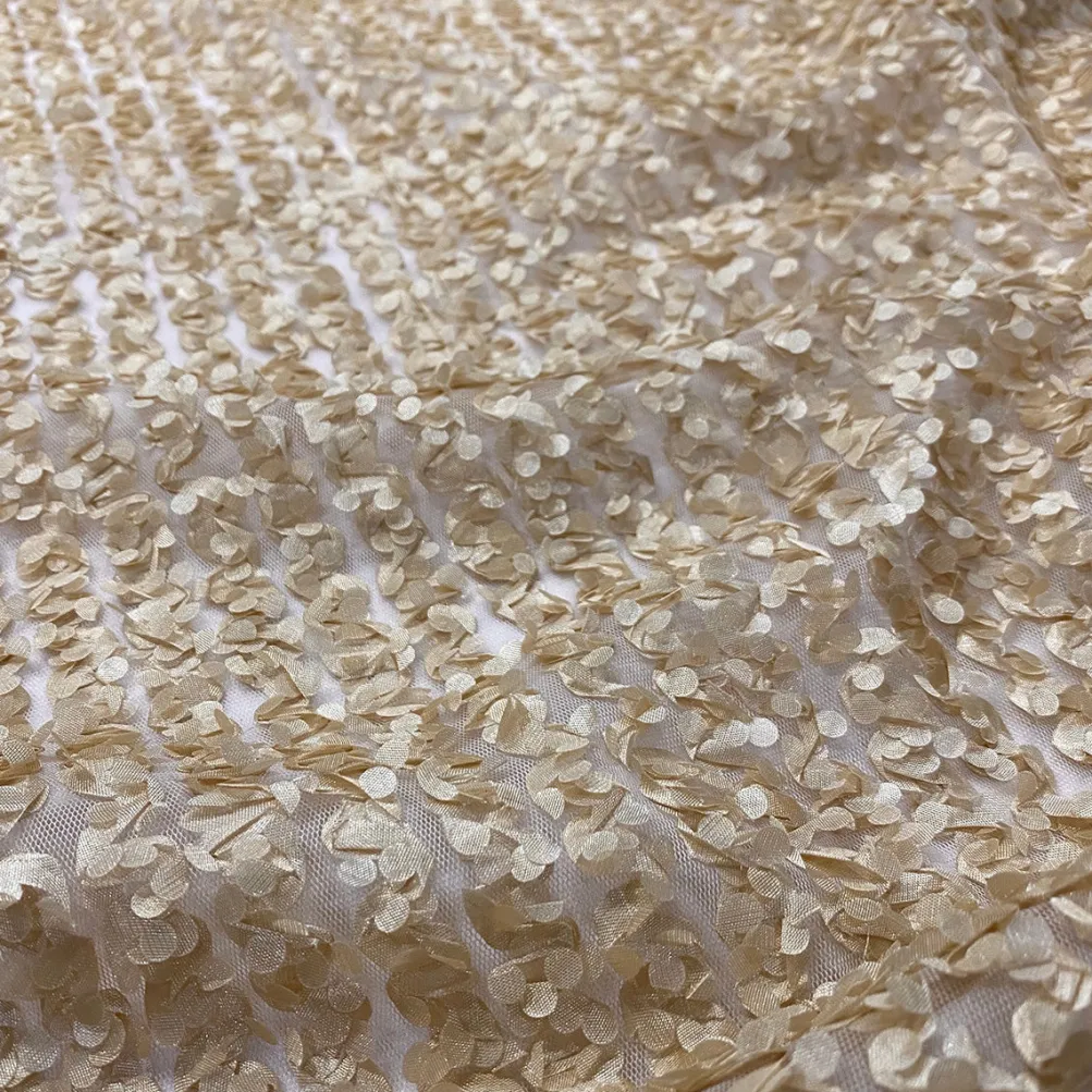 Mini Petals On Mesh (w/ Poly Lining) Table Napkin in Champagne