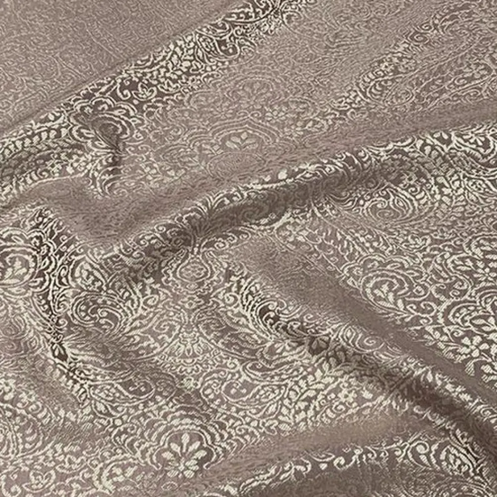 Miramar Jacquard Table Linen in Mauve