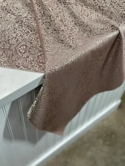 Miramar Jacquard Table Linen in Mauve