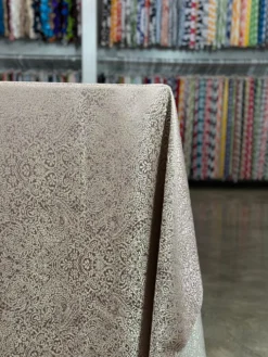 Miramar Jacquard Table Linen in Mauve