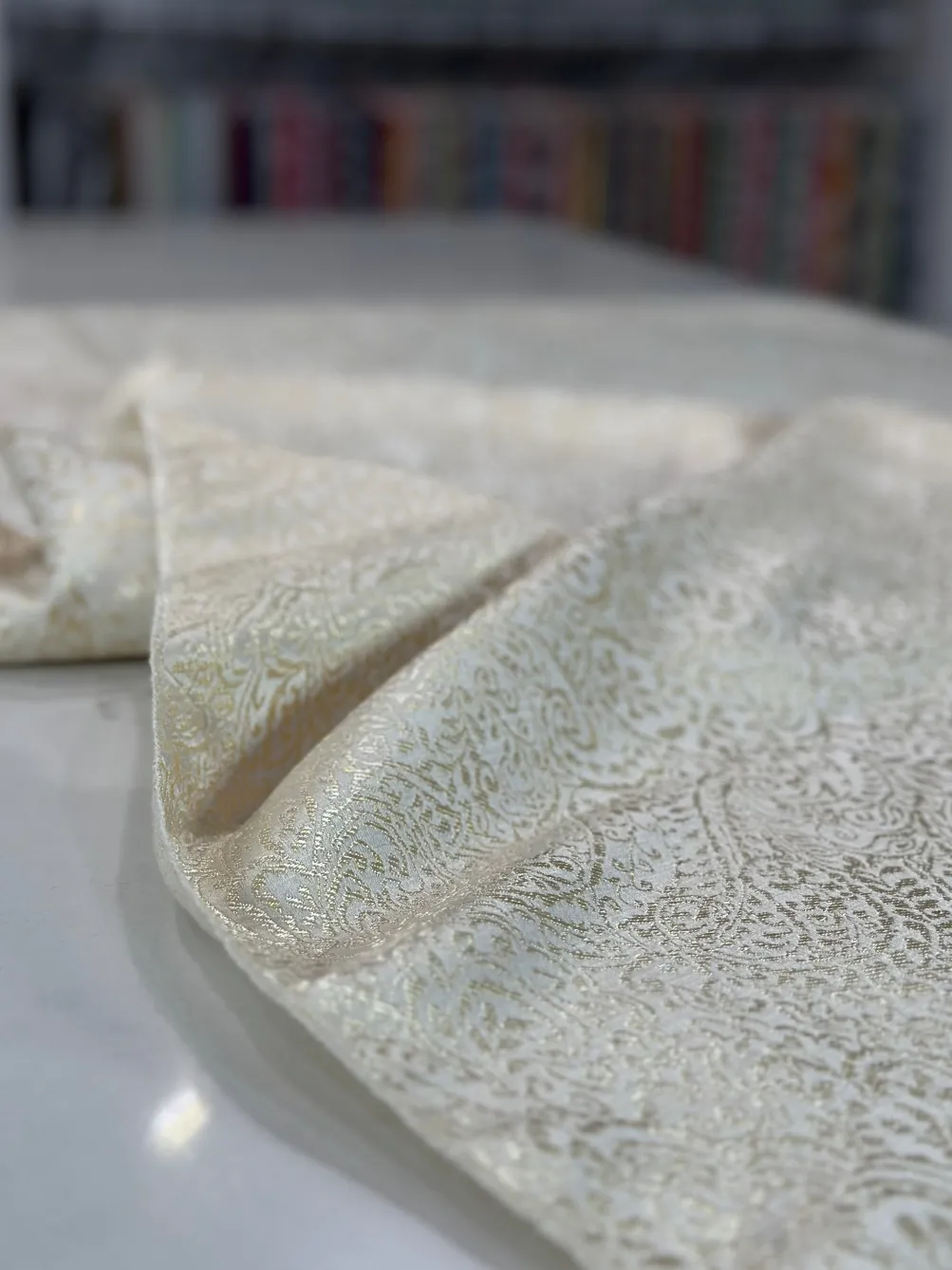 Miramar Jacquard Table Linen in Ivory and Gold
