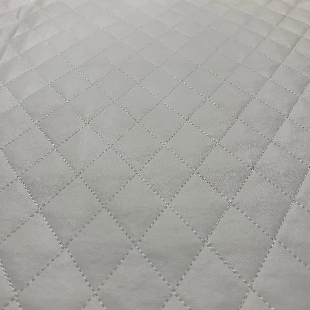 Murano Quilt Table Runner in White