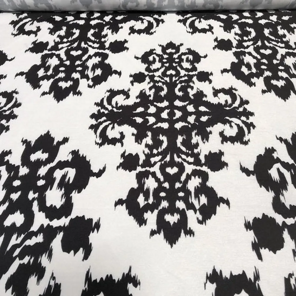 Newport Print (Dupioni) Table Napkin in Black