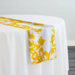 Newport Print (Dupioni) Table Runner in Yellow