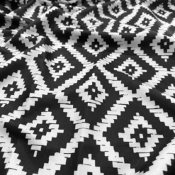 Onyx (Poly Print) Table Linen in Black / White