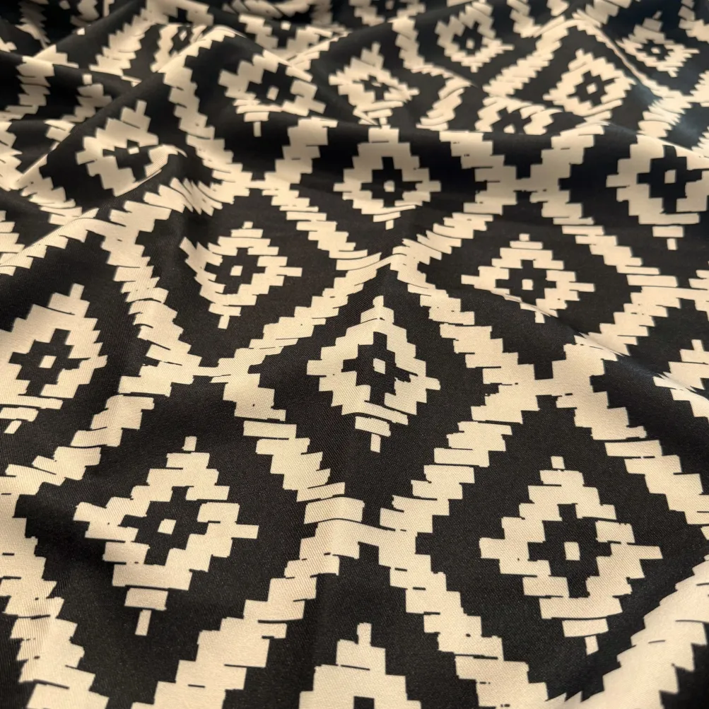 Onyx (Poly Print) Table Linen in Black / Taupe