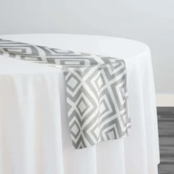 Paragon Print (Lamour) Table Runner in Silver
