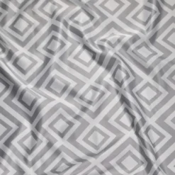 Paragon Print (Lamour) Table Runner in Silver