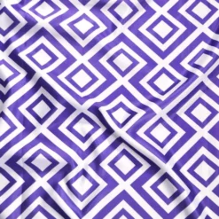 Paragon Print (Lamour) Table Runner in Purple