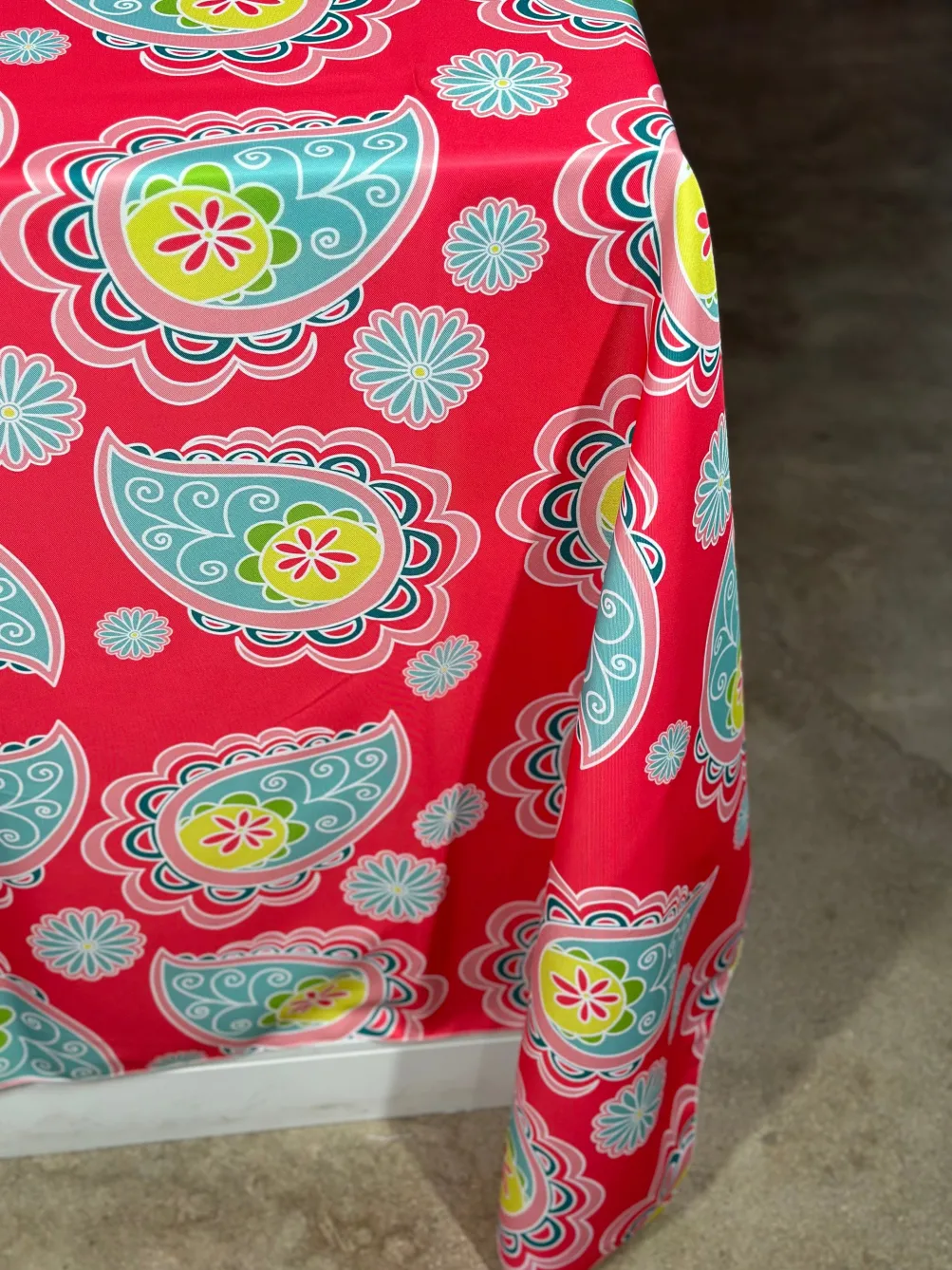 Pastel Paisley (Poly Print) Table Linen in Fuchsia