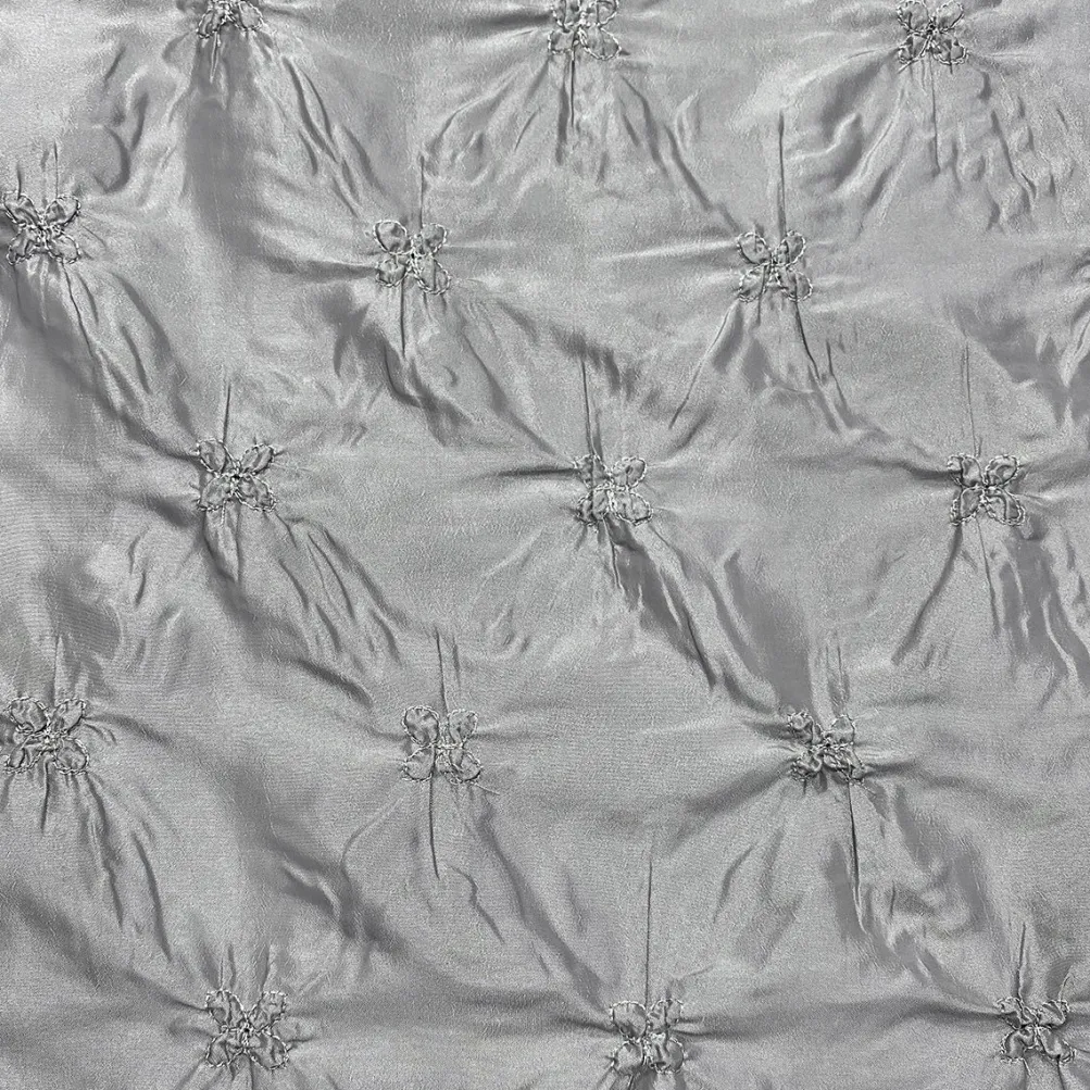 1pc - Belly Button (Pinwheel) Table Linen 132" Round - Silver