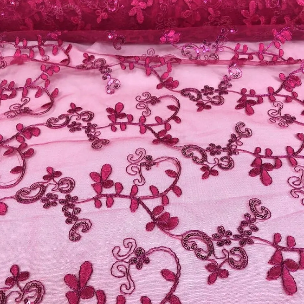 7pcs - Basil Leaf Embroidery Table Linen 132" Round - Fuchsia
