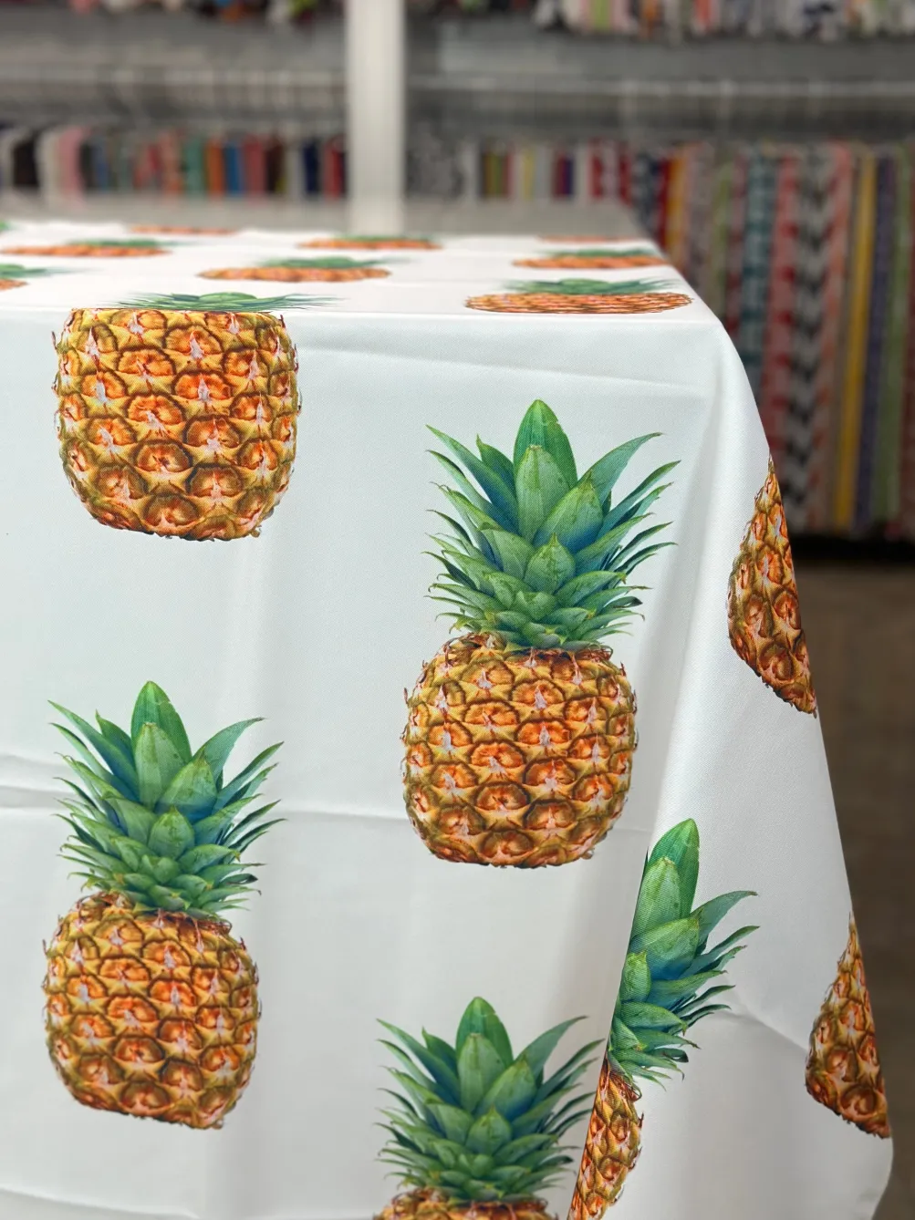 Pineapple (Poly Print) Table Linen