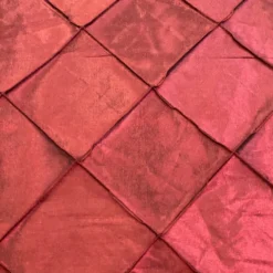 4" Pintuck Taffeta Table Linen in Wine 001