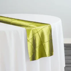 4" Pintuck Taffeta Table Runner in Lime 102
