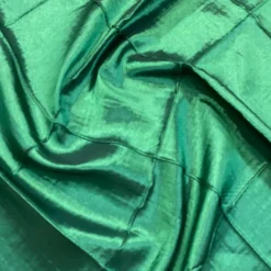 4" Pintuck Taffeta Table Runner in Hunter Green