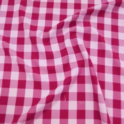 Polyester Checker (Gingham) Table Linen in Fuchsia