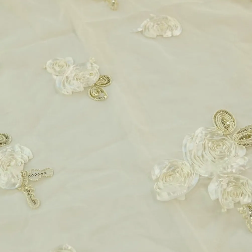 Posh Collection Table Linen in Ivory