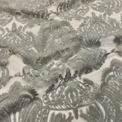 Princess Lace Table Runner in Silver
