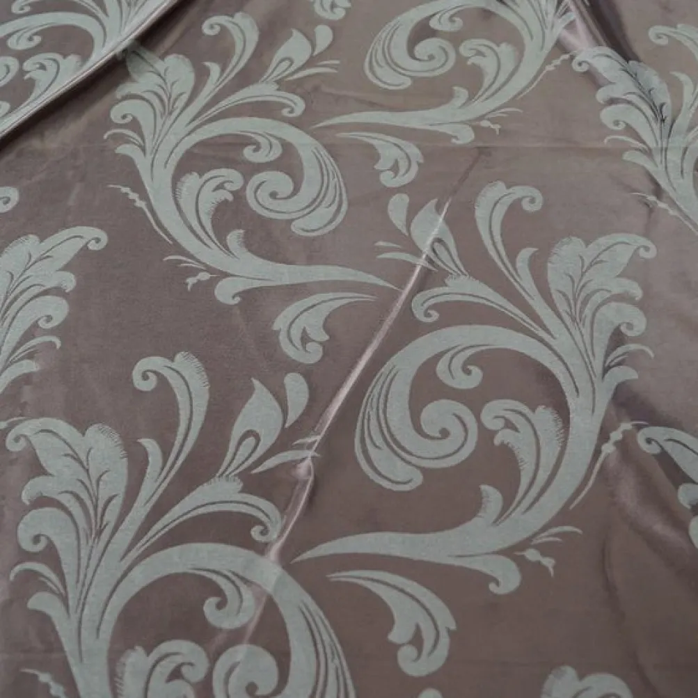 Regal Jacquard (Reversible) Table Runner in Dusty Rose