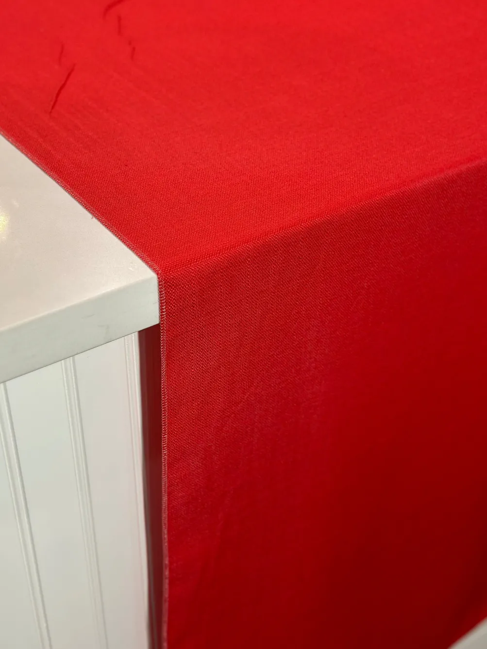 Rustic Linen Table Linen in Red