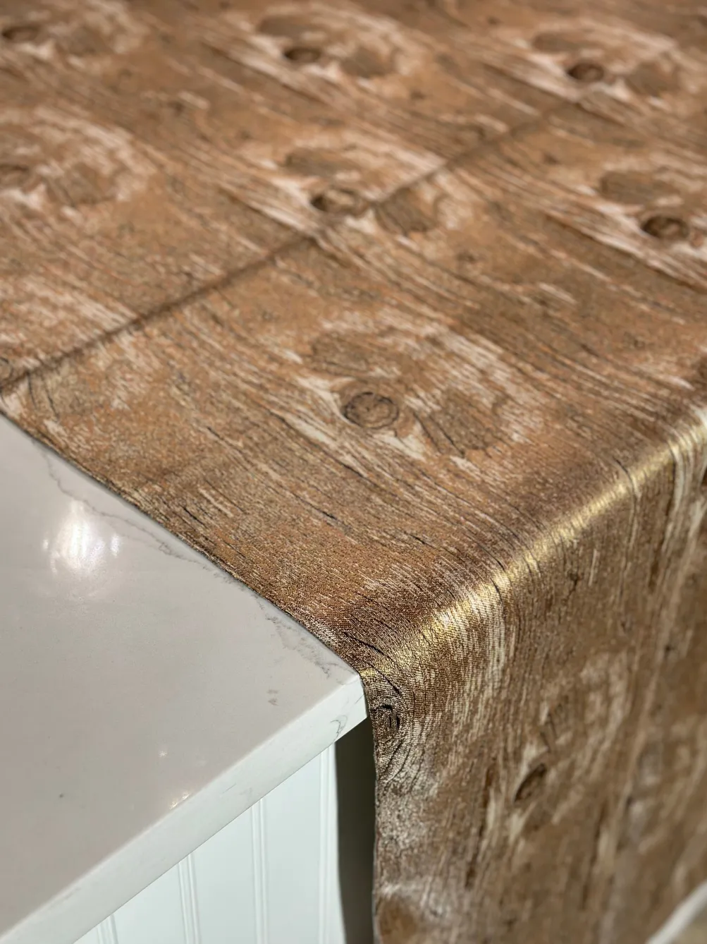 Sahara Jacquard Table Linen in Gold