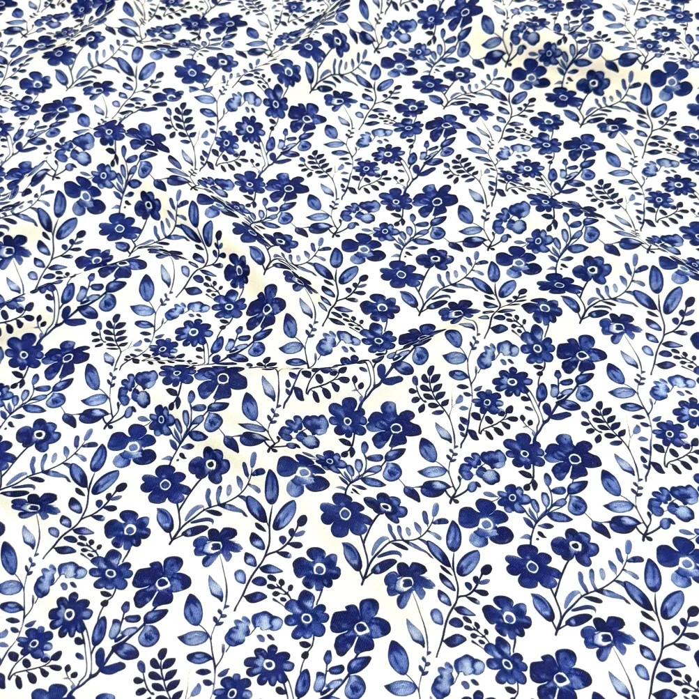 Scarlet (Poly Print) Table Linen