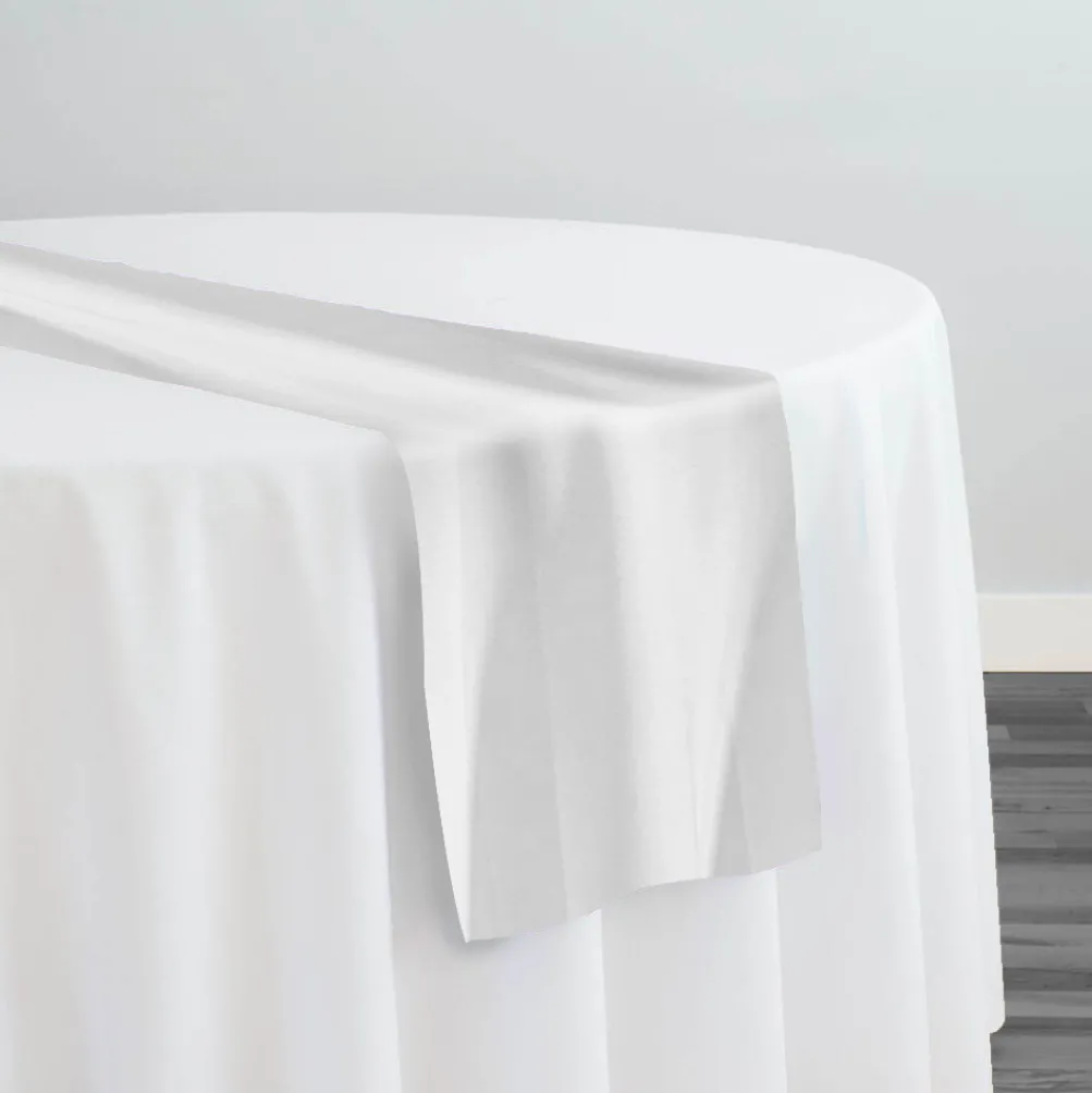 Scuba (Wrinkle-Free) Table Runner in White