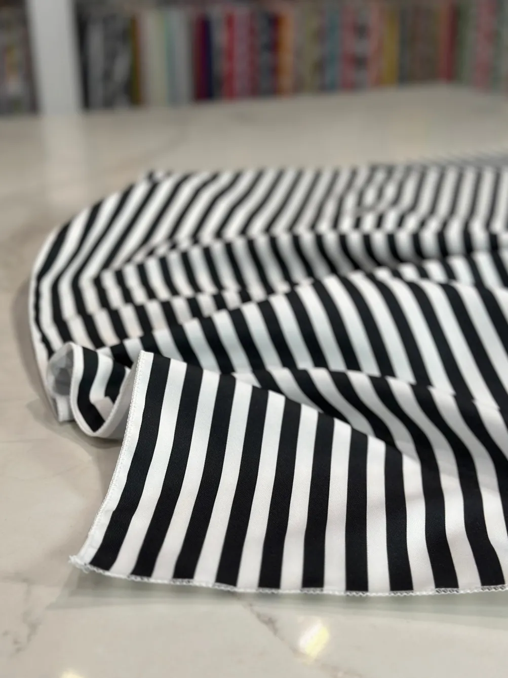 Seersucker (Poly Print) Table Linen in Black
