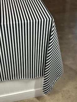 Seersucker (Poly Print) Table Linen in Black